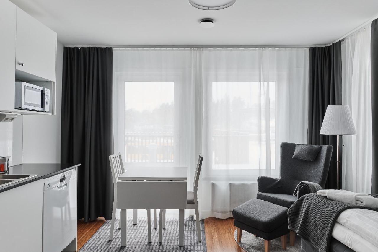Knivsta  Continental Apartment Hotel Knivsta المظهر الخارجي الصورة